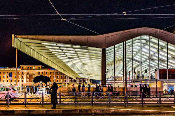Quartier de la gare Termini à Rome, zone pratique mais peu adaptée aux familles avec enfants