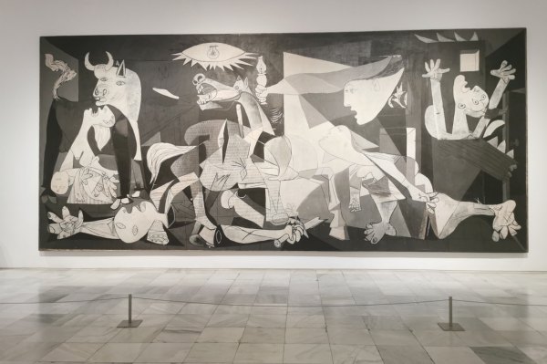 Tableau musée reine sofia Guernica Picasso Madrid Reina Sofia