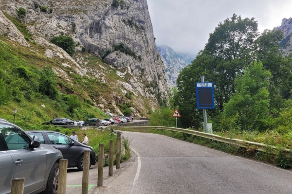 stationnement Bulnes Parking de Poncebos pour visiter Bulnes