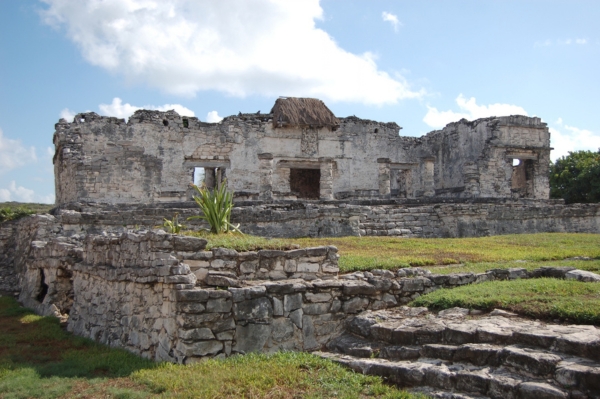ruines Tulum La maison du Halach Uinic